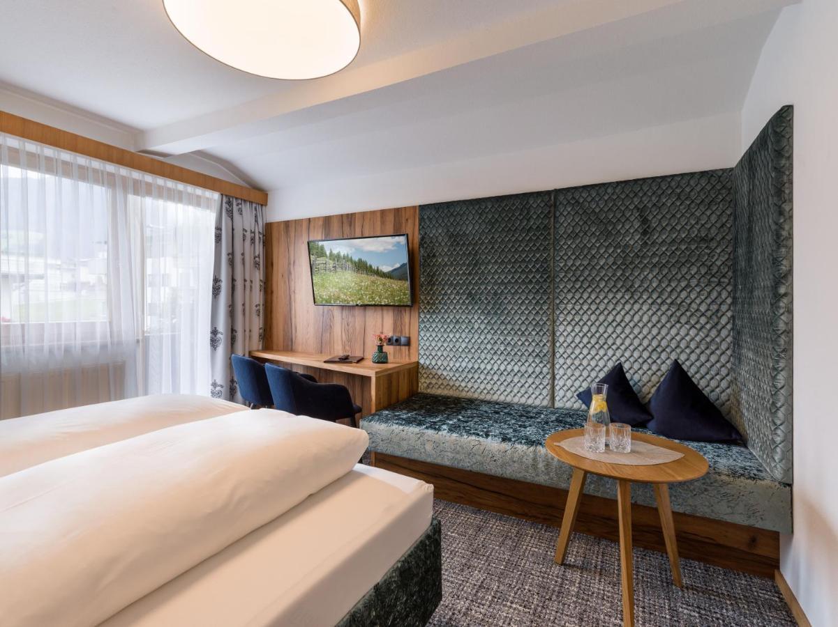 Hotel Landhaus Zillertal Фюген Экстерьер фото