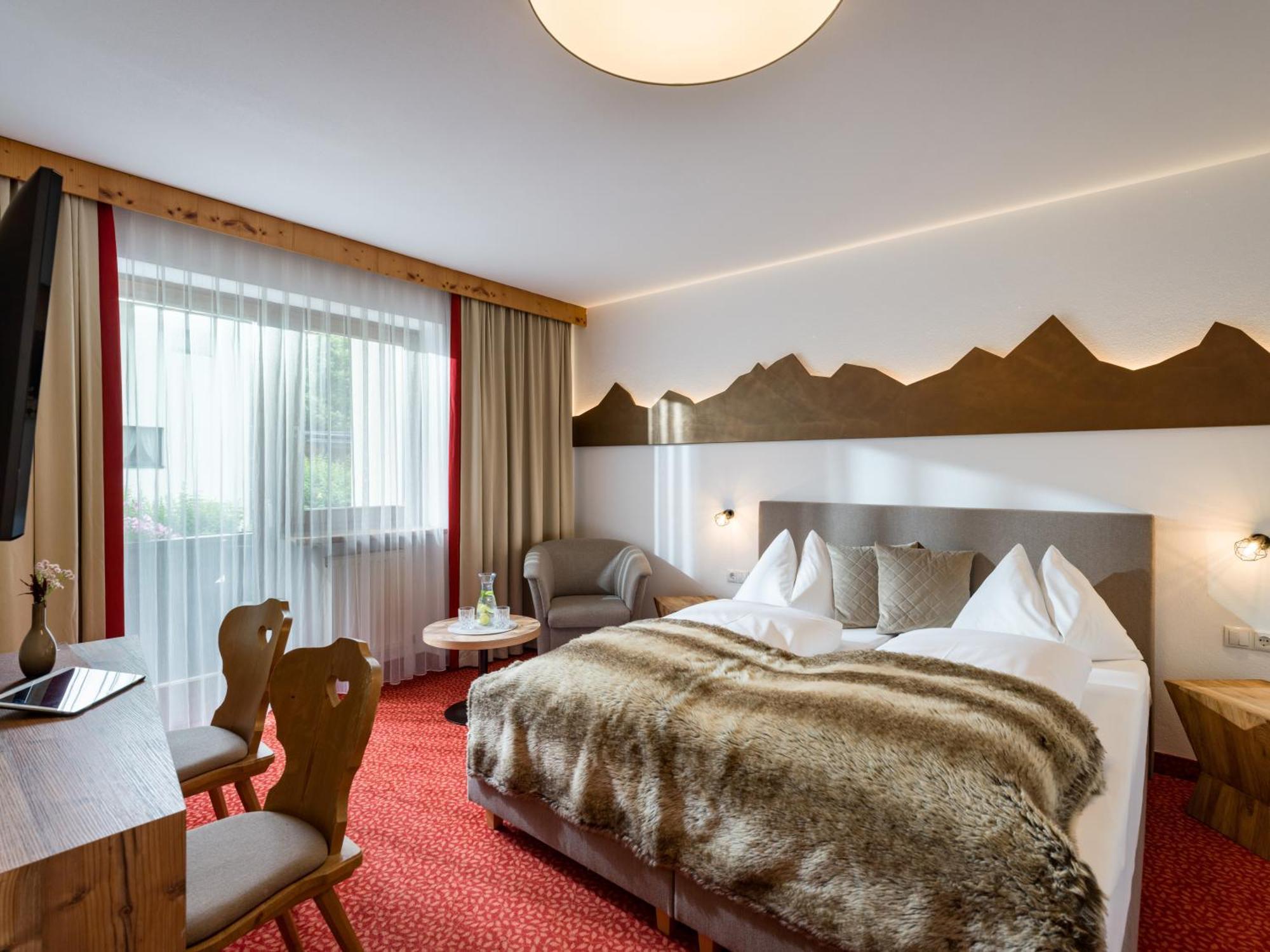 Hotel Landhaus Zillertal Фюген Экстерьер фото